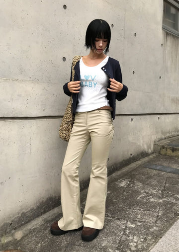 SLEEK SHIRRING BOOTCUT PANTS